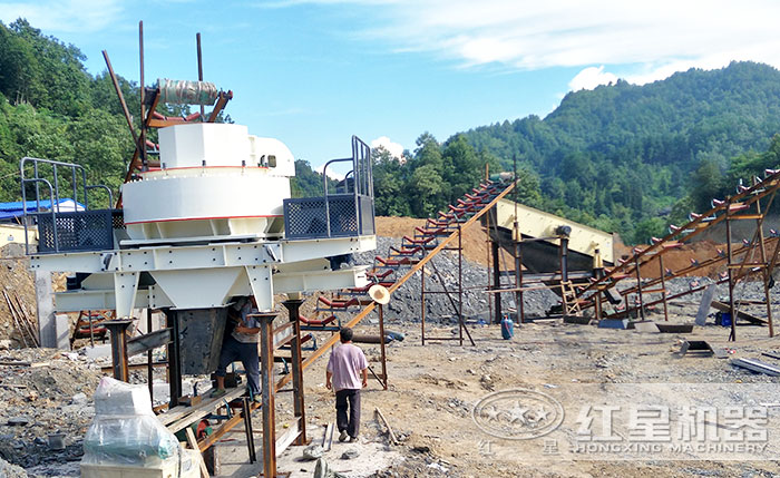 時(shí)產(chǎn)50-60噸建筑垃圾沖擊式破碎機(jī)哪里便宜？河南廠家有推薦嗎？